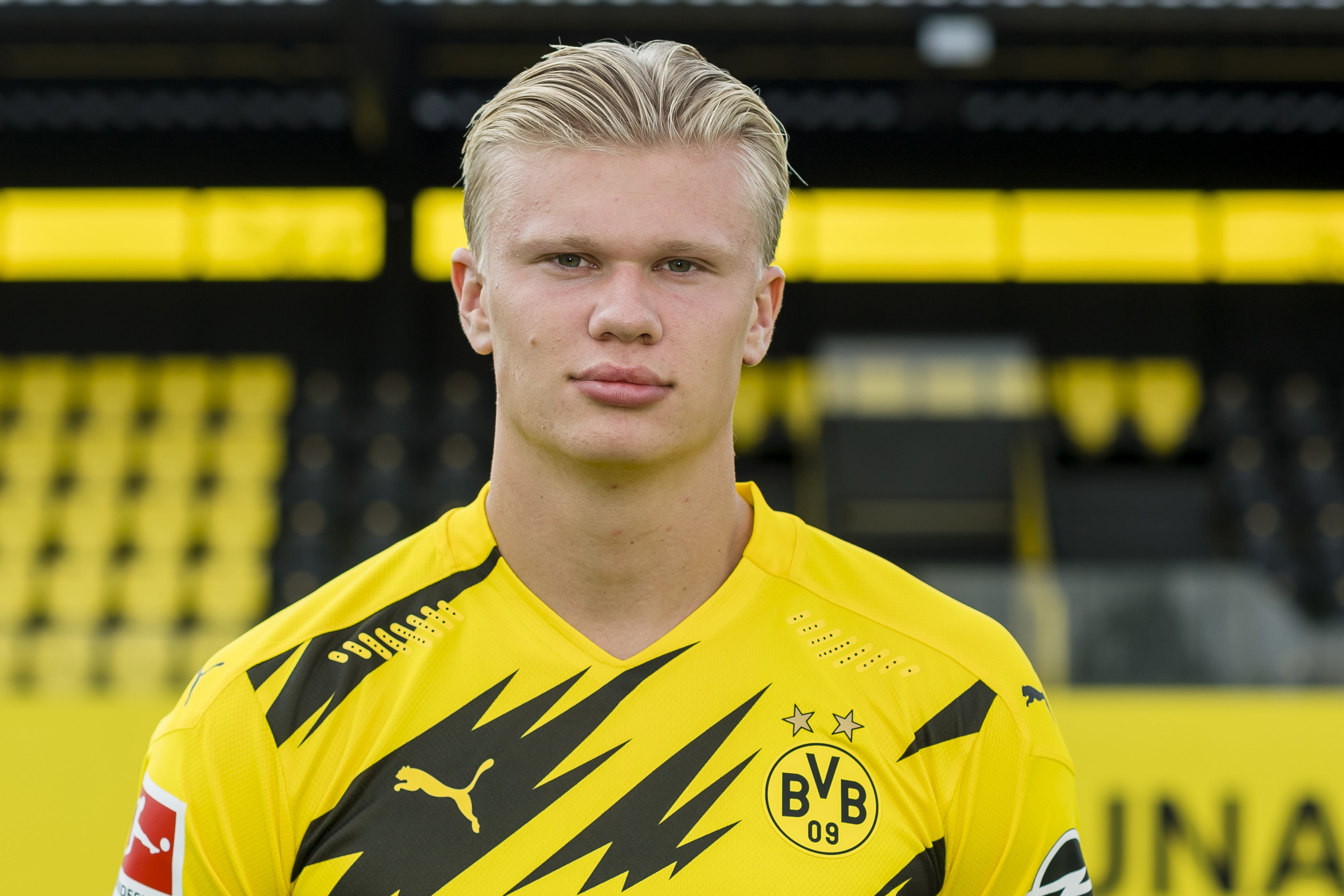 单靠进攻，没有防守，这是绝对无法夺冠的，解决防守难题是关键（只攻不守难封王，补齐防守短板是关键）