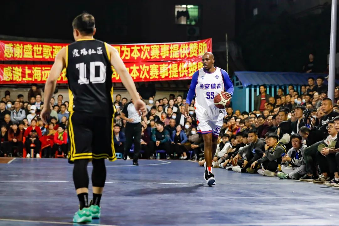 广东大胜合肥！徐杰统治级，胡明轩回二号位，杨溢展战略意义！（广东狂胜合肥！徐杰统治全场，胡明轩回归2号位，杨溢战略价值凸显）