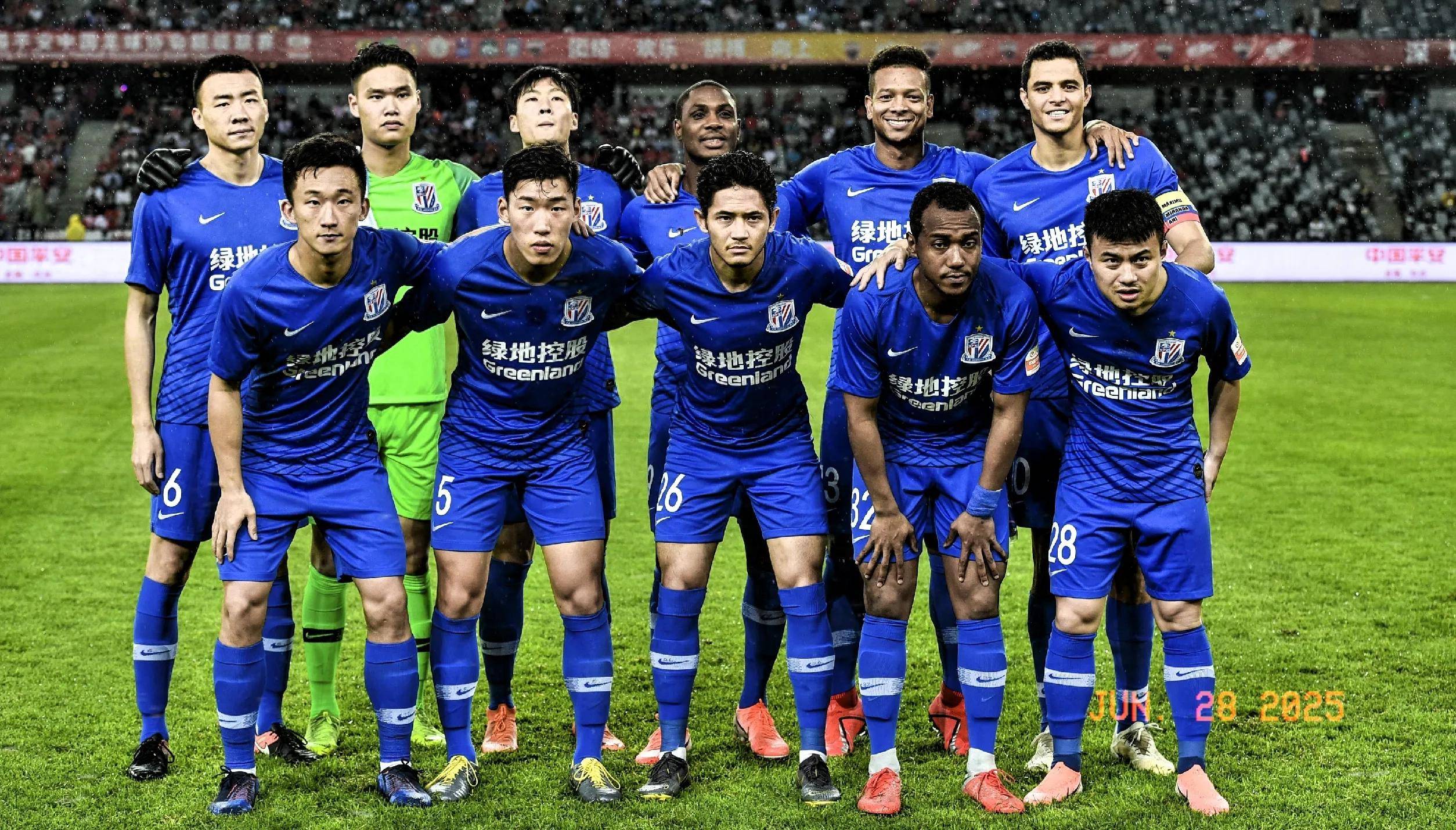 湖人浓眉哥关键封盖力助球队获胜（浓眉关键大帽定胜局，湖人取胜）