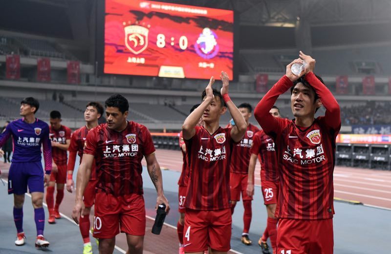 队报盛赞托万：现在他不仅是技术领袖，还是更衣室领袖（《队报》称赞托万：他已是场上技术核心，更是更衣室精神领袖）