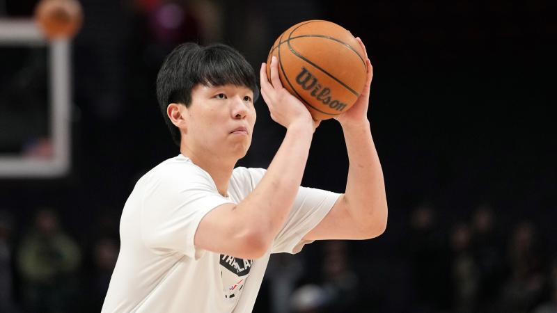 记者：阿坎吉因流感缺席训练，球员身体状况将于明日进行评估（记者：阿坎吉因流感缺席训练，身体状态将于明日评估）